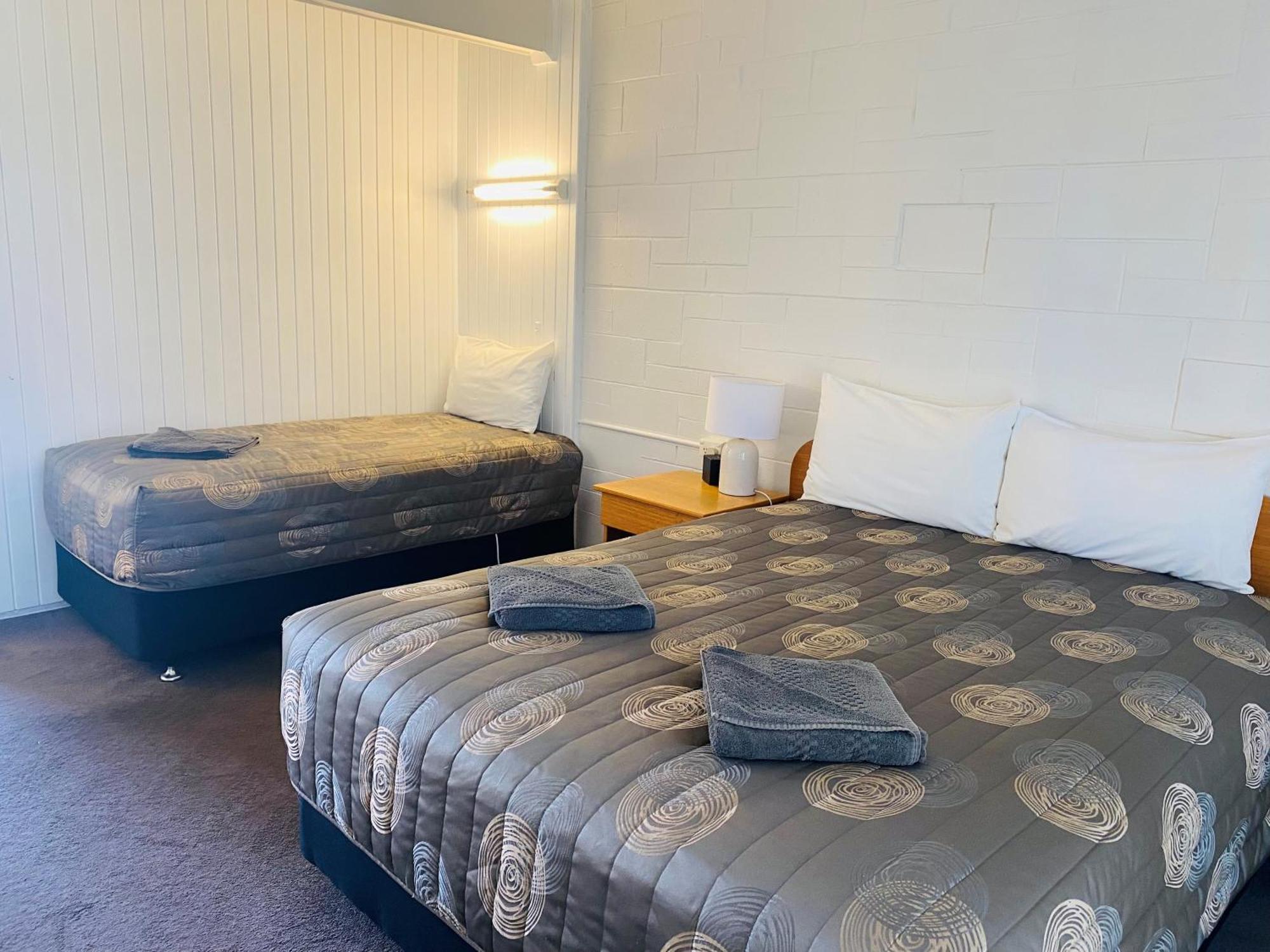 Rubicon Hotel Motel Eildon Bagian luar foto