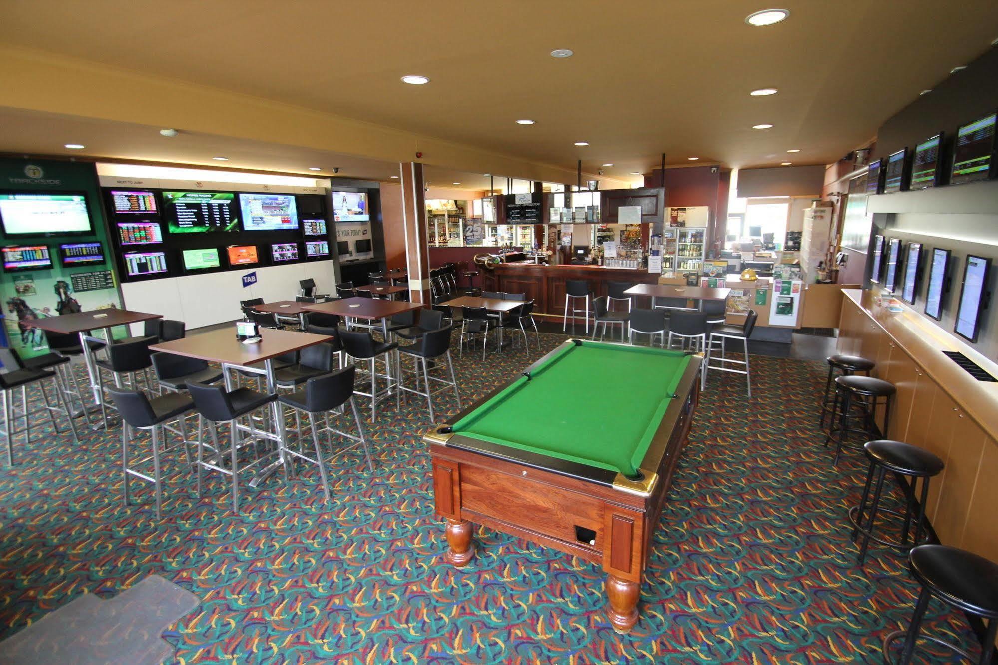 Rubicon Hotel Motel Eildon Bagian luar foto